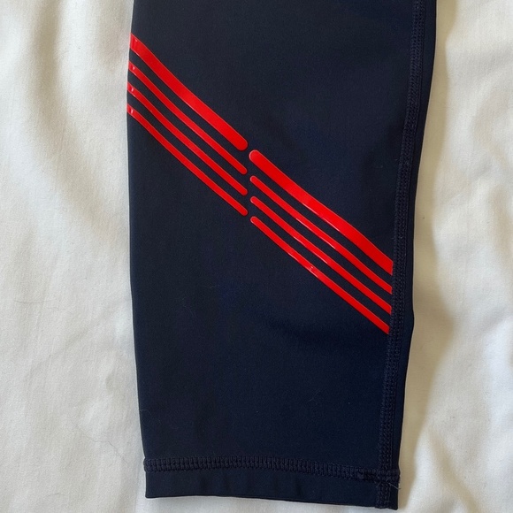GapFit Legging In Navy and Red - Size L Preowned In Overall Good Condition - Picture 4 of 10